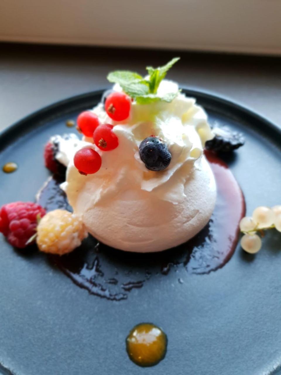 Hotel De La Gare - Restaurant Bistro Quai 永河畔拉罗什 外观 照片